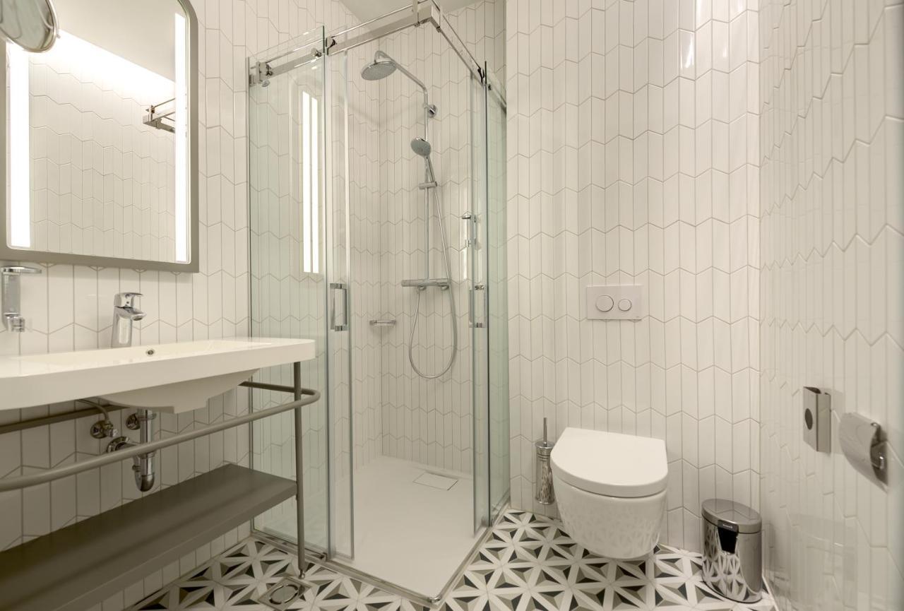Classic Single Room